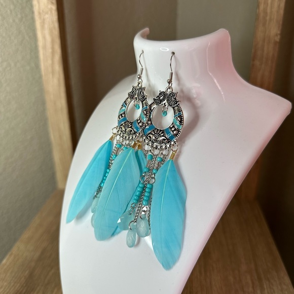 Feather Earrings Boho Sheek - Picture 3 of 6